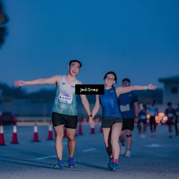 Runner Photo 7517184
