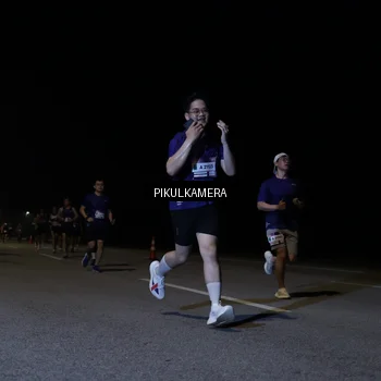 Runner Photo 7517204