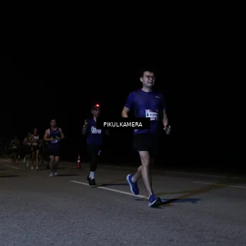 Runner Photo 7517222
