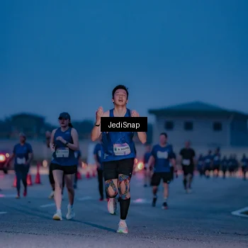 Runner Photo 7517234