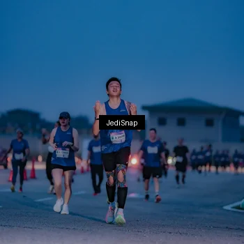 Runner Photo 7517235