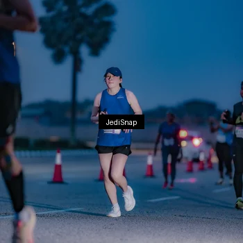 Runner Photo 7517251