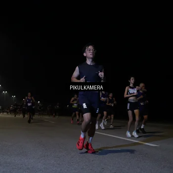 Runner Photo 7517252