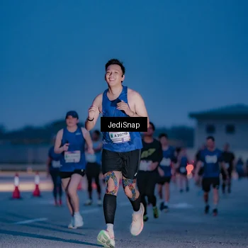 Runner Photo 7517253