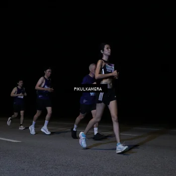 Runner Photo 7517257