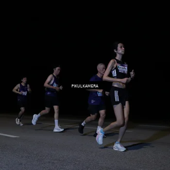 Runner Photo 7517258