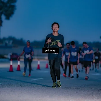 Runner Photo 7517270