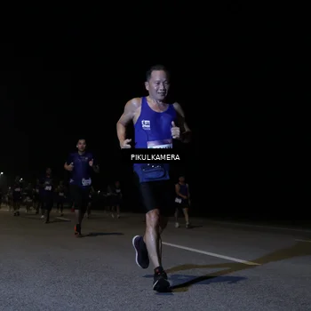 Runner Photo 7517278