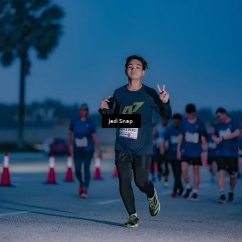 Runner Photo 7517281