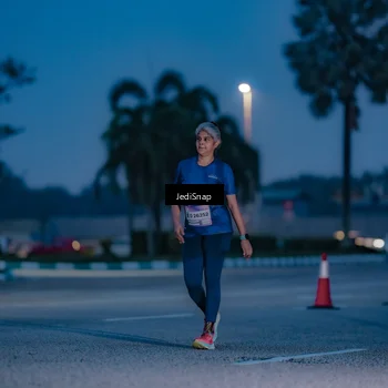 Runner Photo 7517309