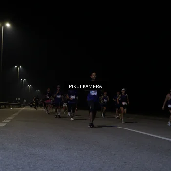 Runner Photo 7517317