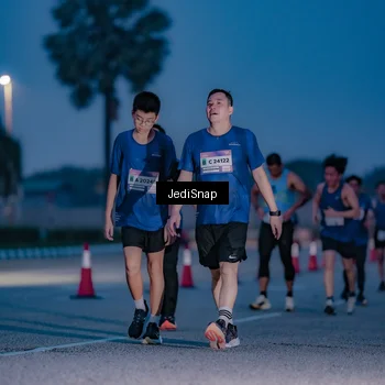 Runner Photo 7517318