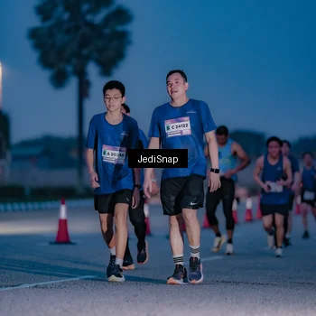 Runner Photo 7517319