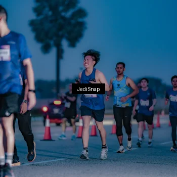 Runner Photo 7517344