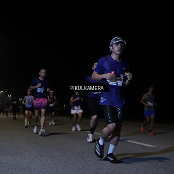 Runner Photo 7517348