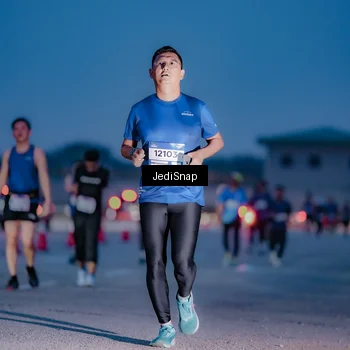 Runner Photo 7517361