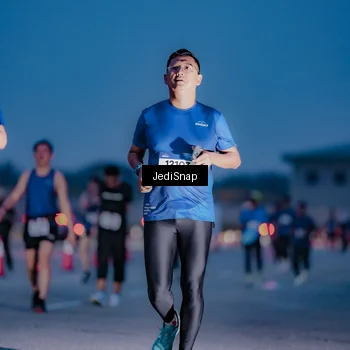 Runner Photo 7517363
