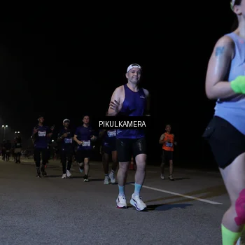 Runner Photo 7517379