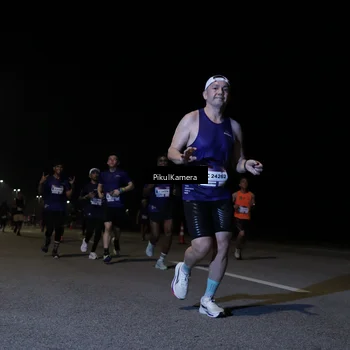 Runner Photo 7517381