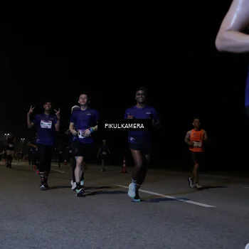 Runner Photo 7517387