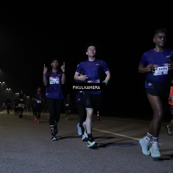 Runner Photo 7517390