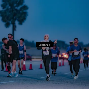 Runner Photo 7517406