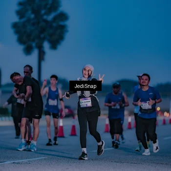 Runner Photo 7517416