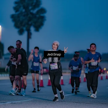 Runner Photo 7517417