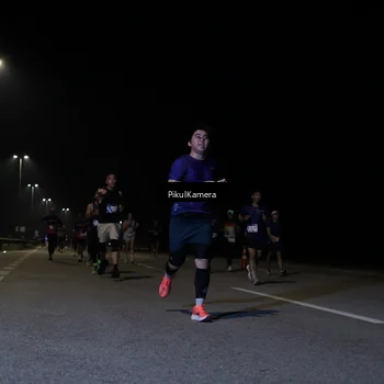 Runner Photo 7517421
