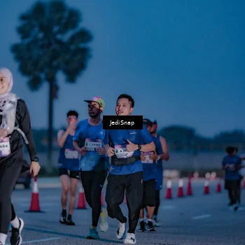 Runner Photo 7517427