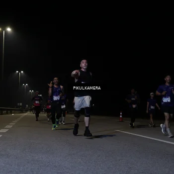 Runner Photo 7517430