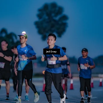 Runner Photo 7517438