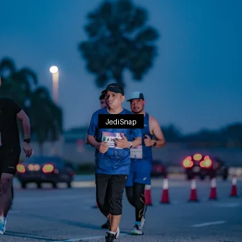 Runner Photo 7517446