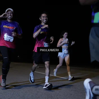 Runner Photo 7517462