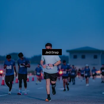 Runner Photo 7517467
