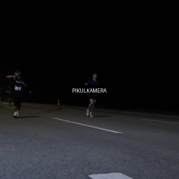 Runner Photo 7517471