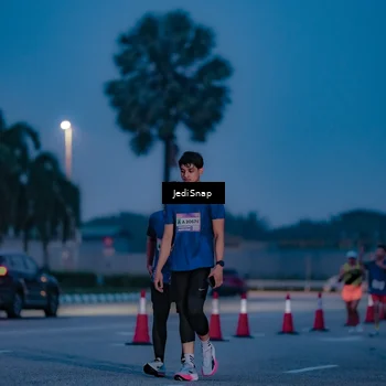 Runner Photo 7517486