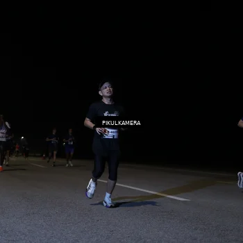 Runner Photo 7517490