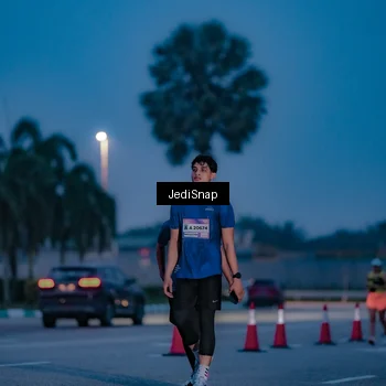 Runner Photo 7517494