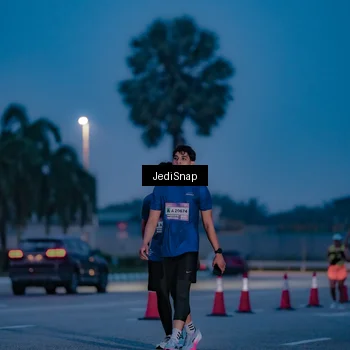 Runner Photo 7517499