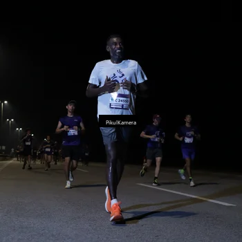Runner Photo 7517511