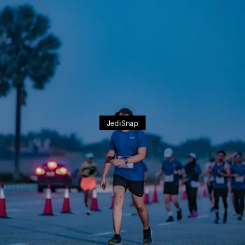 Runner Photo 7517513