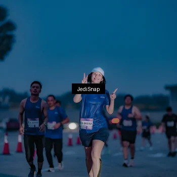 Runner Photo 7517525