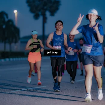 Runner Photo 7517534