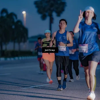 Runner Photo 7517535