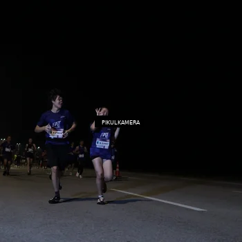 Runner Photo 7517542