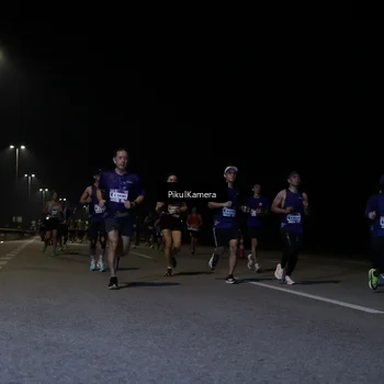 Runner Photo 7517550