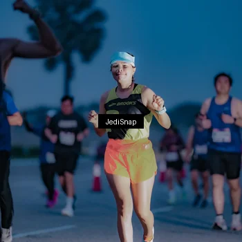 Runner Photo 7517553
