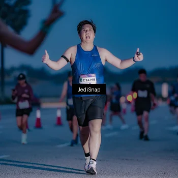 Runner Photo 7517555