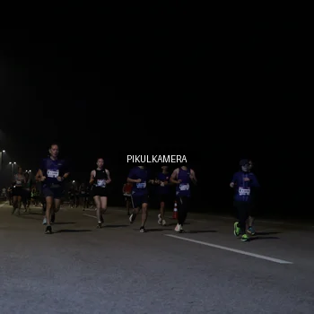 Runner Photo 7517579